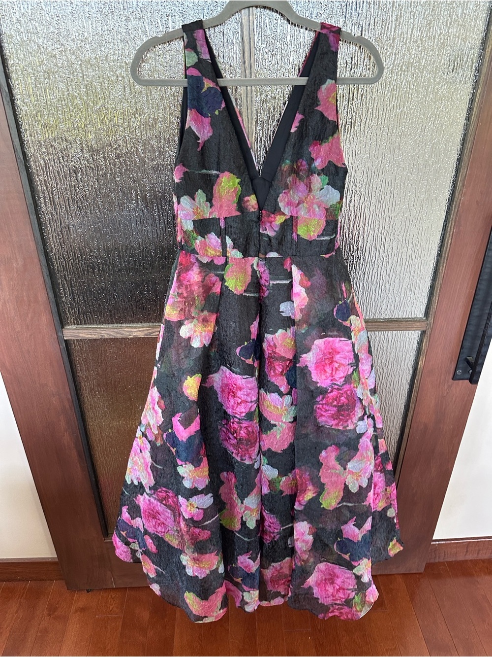 ML Monique Lhuillier Giselle Midi Dress size 4. - Picture 12 of 16